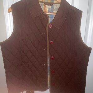 Llbean ladies quilted brown vest size XL